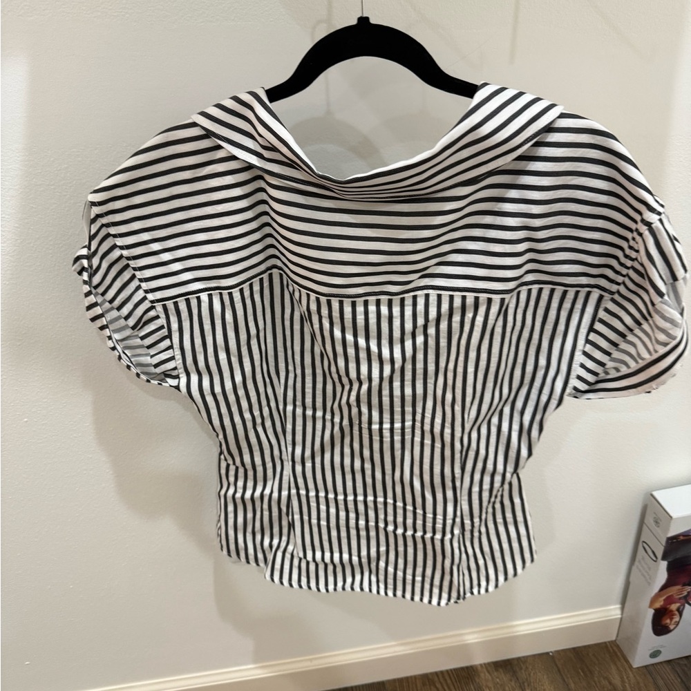Frame Shortsleeve Button-Down Striped Women's Top - Picture 3 of 4